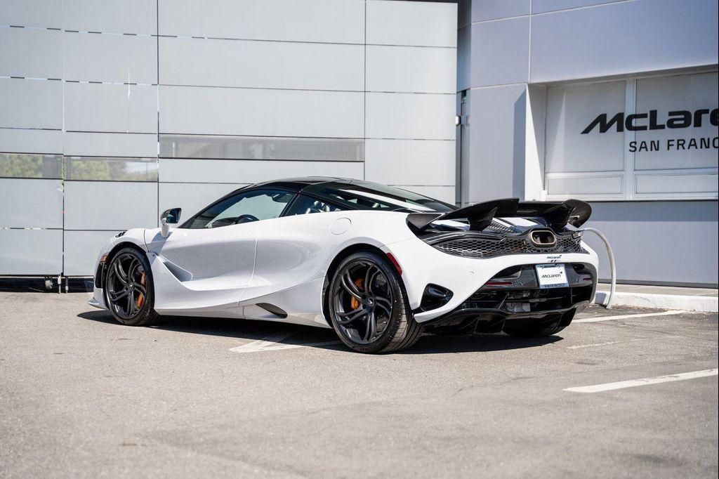new 2024 McLaren 750S car, priced at $470,901
