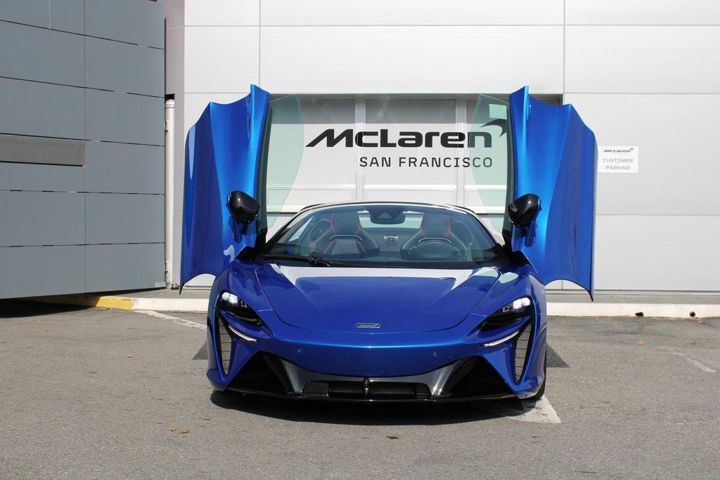 used 2025 McLaren Artura car, priced at $279,991