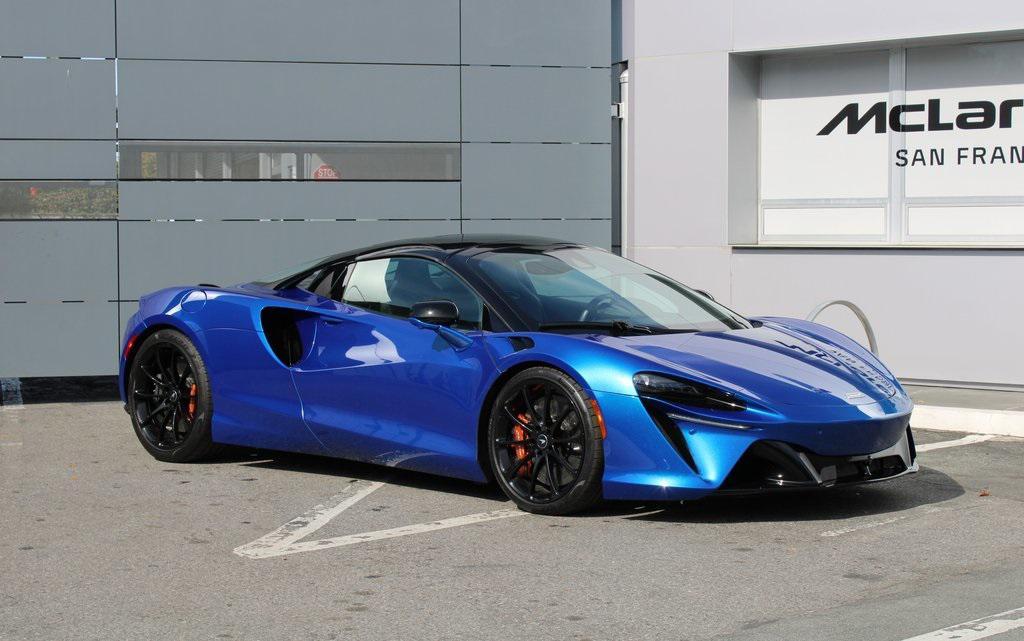 used 2025 McLaren Artura car, priced at $279,991