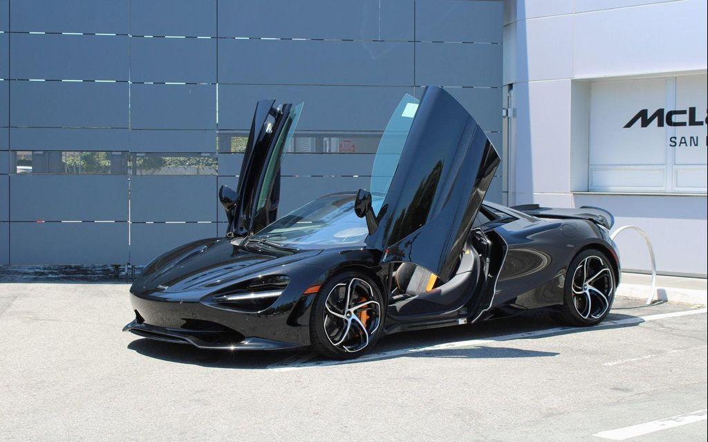 new 2025 McLaren 750S car, priced at $410,880