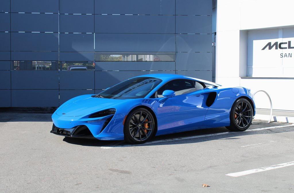 used 2023 McLaren Artura car, priced at $189,991