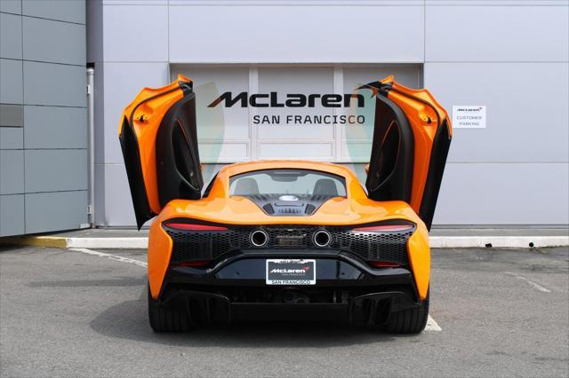 new 2025 McLaren Artura car, priced at $277,098