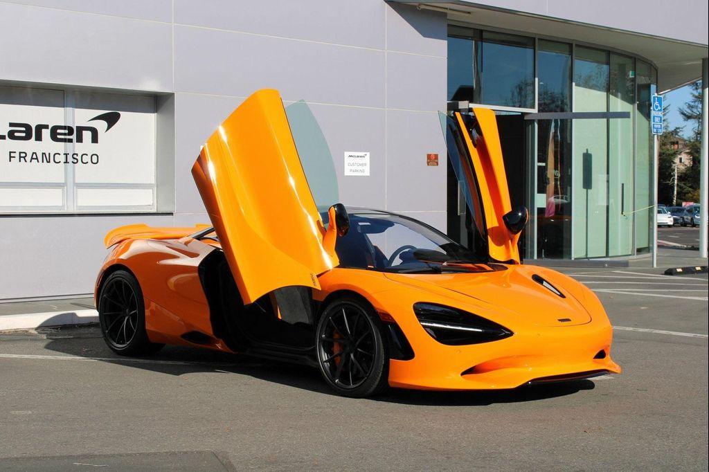 new 2025 McLaren 750S car, priced at $387,880