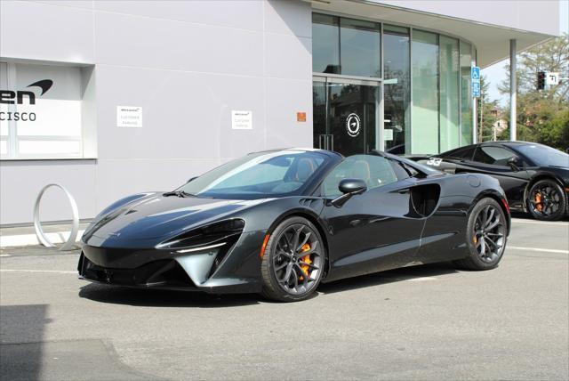 new 2025 McLaren Artura car, priced at $317,840