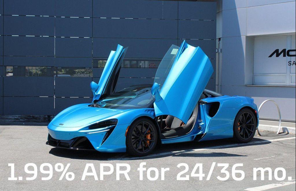 new 2025 McLaren Artura car, priced at $323,098
