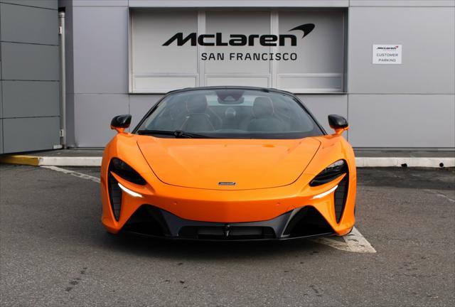 new 2025 McLaren Artura car, priced at $324,458