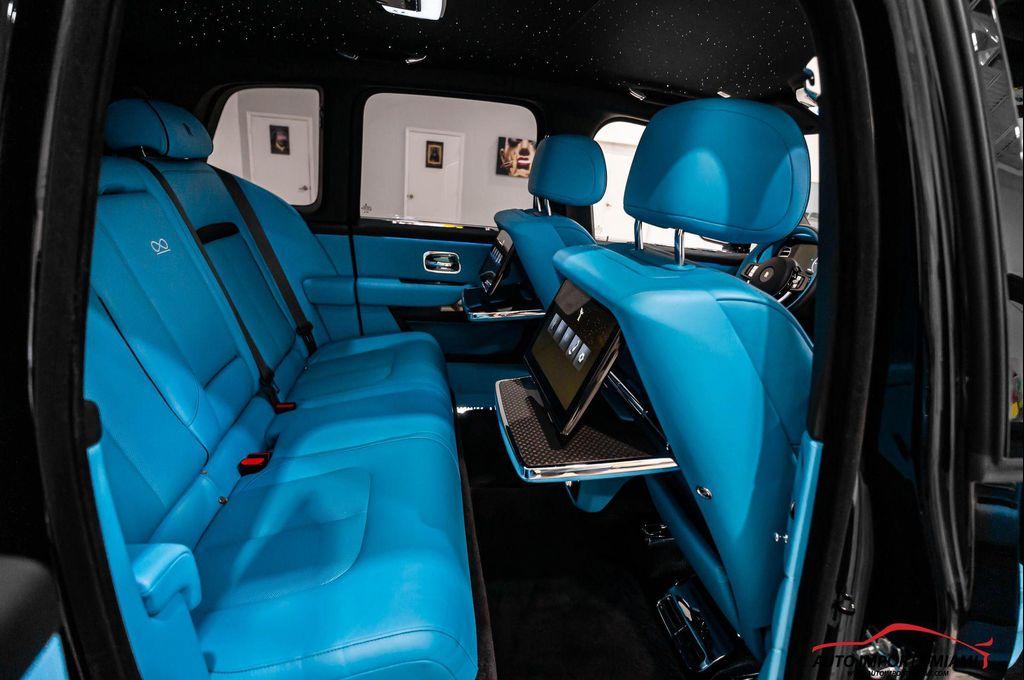 used 2025 Rolls-Royce Cullinan car, priced at $484,888