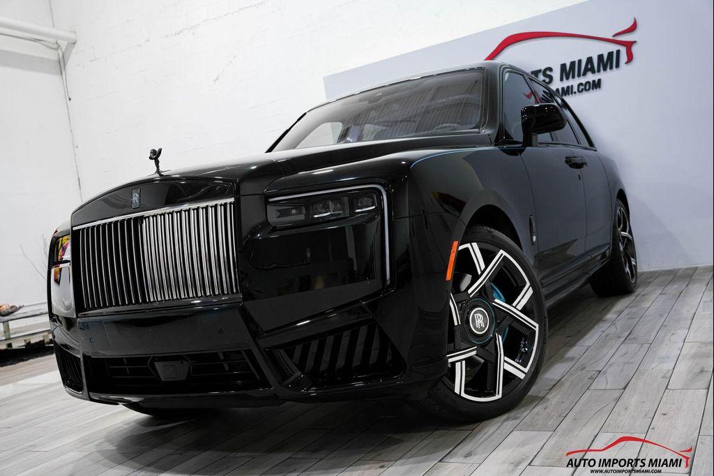 used 2025 Rolls-Royce Cullinan car, priced at $484,888