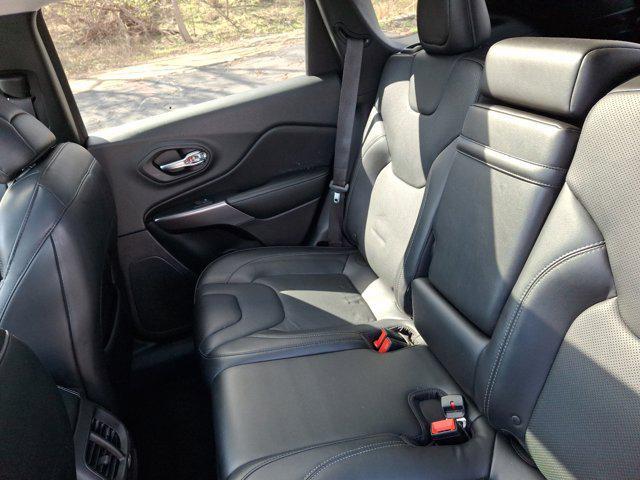 used 2019 Jeep Cherokee car, priced at $17,263