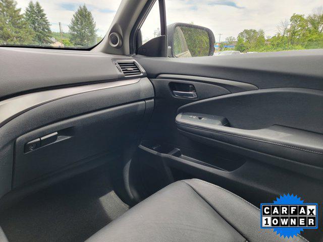 used 2022 Honda Pilot car, priced at $33,990
