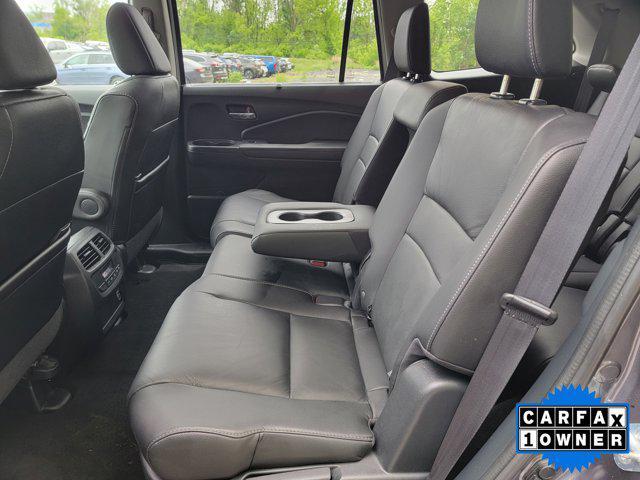used 2022 Honda Pilot car, priced at $33,990