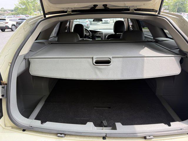 used 2005 Dodge Magnum car, priced at $8,990