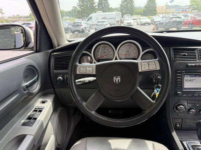 used 2005 Dodge Magnum car, priced at $8,990