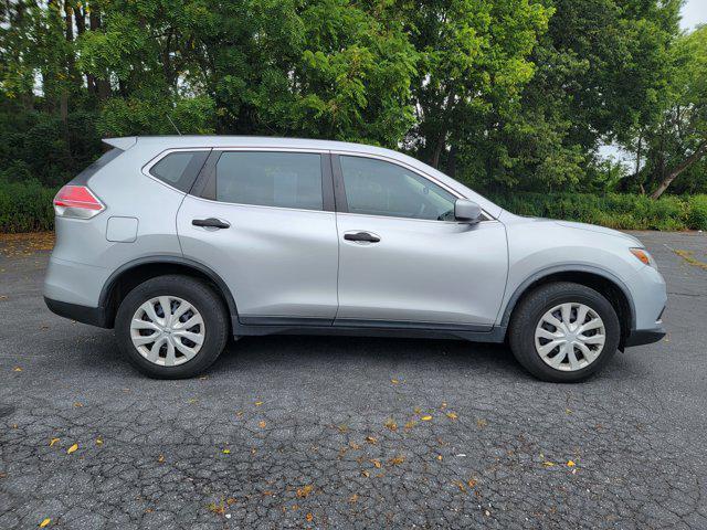 used 2016 Nissan Rogue car, priced at $10,490