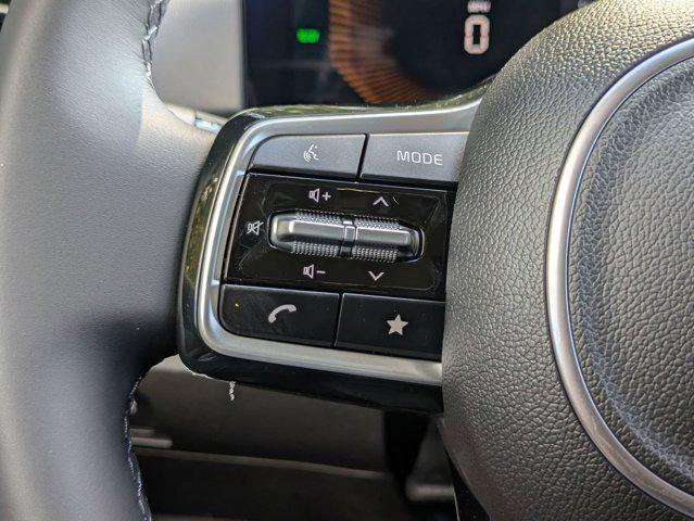 new 2025 Kia Sorento Hybrid car, priced at $38,779