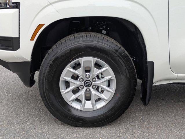 new 2025 Nissan Frontier car, priced at $34,589