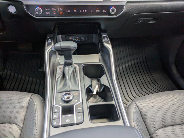 new 2025 Kia Sorento car, priced at $36,555