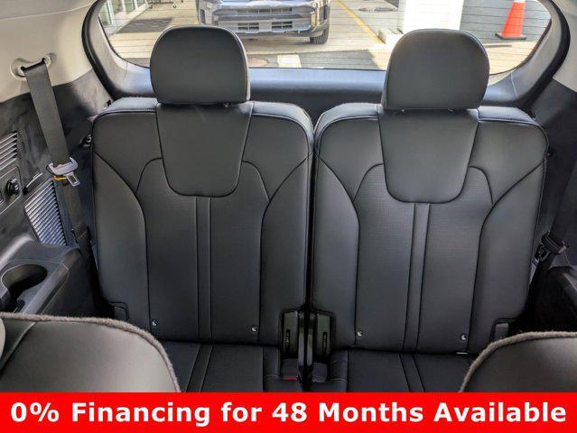 new 2025 Kia Sorento Hybrid car, priced at $38,436