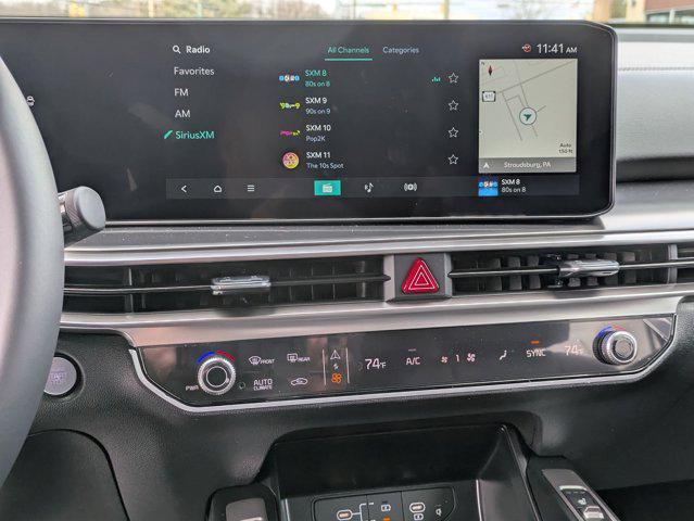 new 2025 Kia Sorento car, priced at $38,805