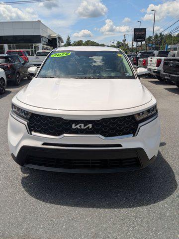 used 2022 Kia Sorento car, priced at $23,552