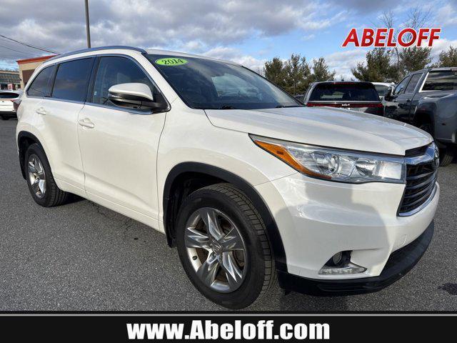 used 2014 Toyota Highlander car, priced at $19,281