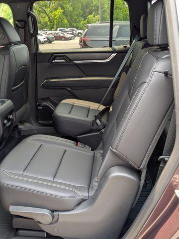 new 2025 GMC Acadia car, priced at $50,315