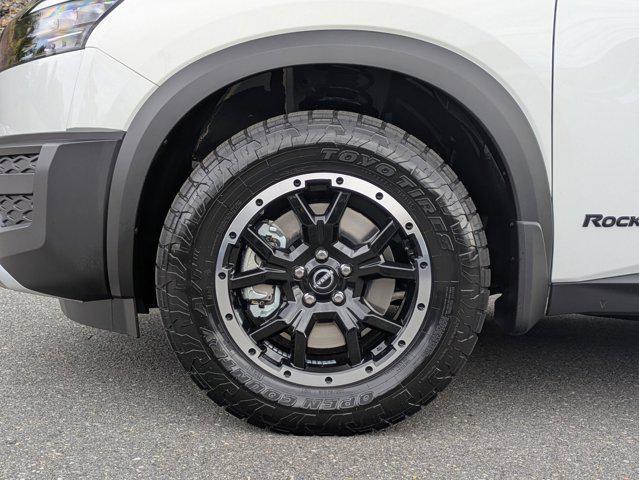 new 2025 Nissan Pathfinder car, priced at $37,442