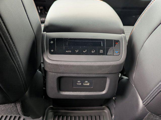 new 2025 Nissan Pathfinder car, priced at $37,442