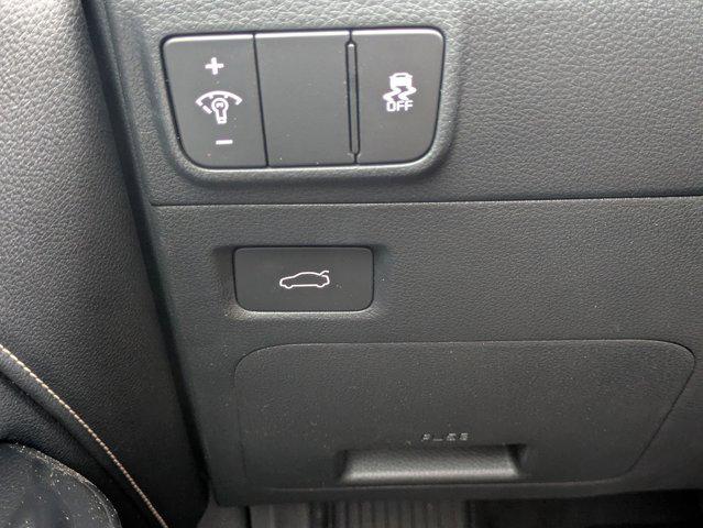 new 2025 Kia K5 car, priced at $30,395