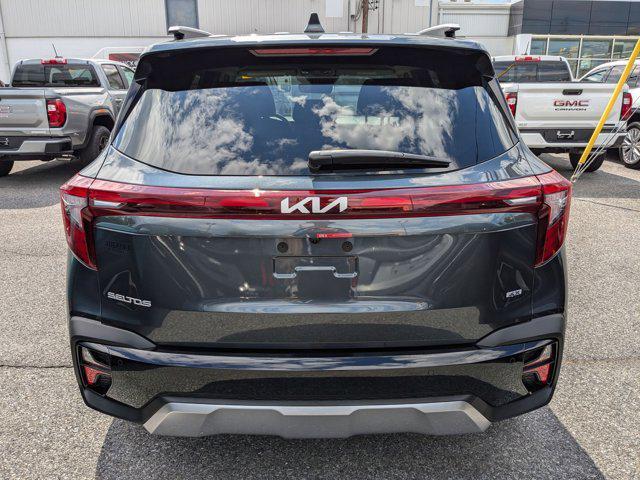 new 2025 Kia Seltos car, priced at $29,944