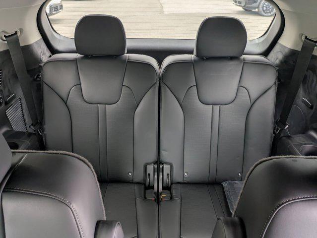 new 2025 Kia Sorento Hybrid car, priced at $38,566