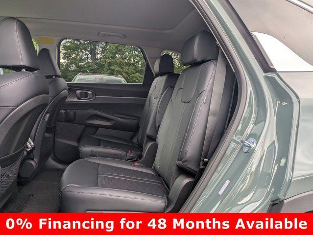 new 2025 Kia Sorento Hybrid car, priced at $39,816