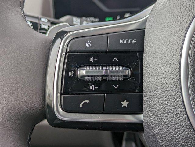 new 2025 Kia Carnival Hybrid car, priced at $53,625