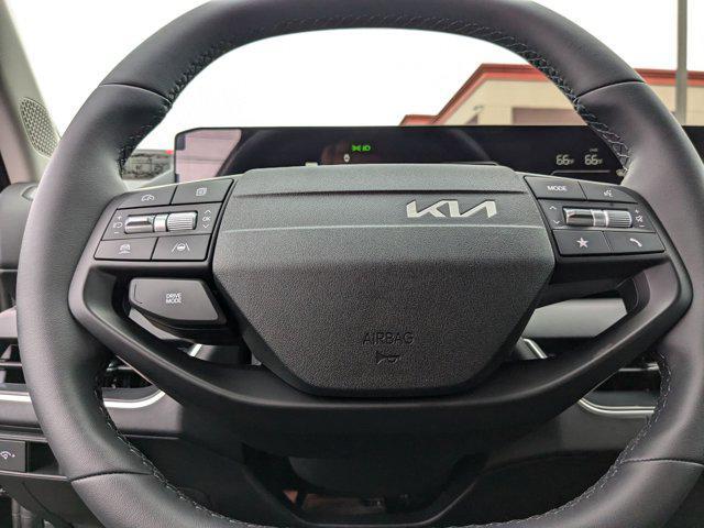 new 2025 Kia K4 car, priced at $23,603