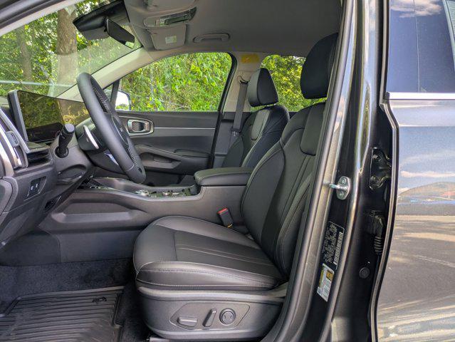 new 2025 Kia Sorento Hybrid car, priced at $37,186
