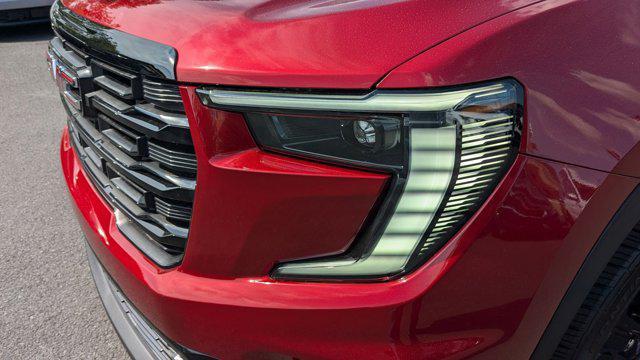 new 2025 GMC Acadia car, priced at $50,465