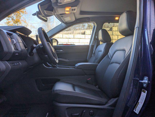used 2025 Nissan Pathfinder car, priced at $40,578