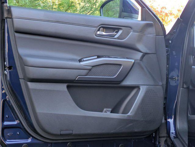 used 2025 Nissan Pathfinder car, priced at $40,578