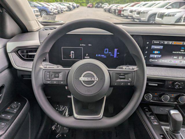 new 2025 Nissan Kicks car, priced at $25,721