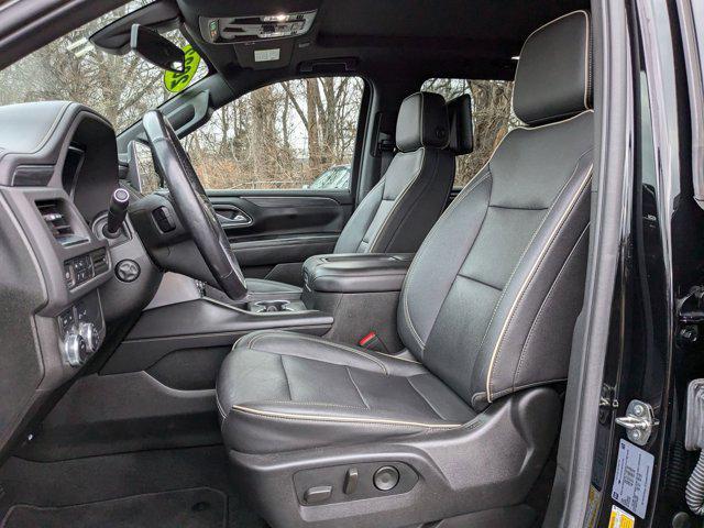 used 2022 GMC Yukon XL car, priced at $49,500