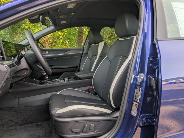 new 2026 Kia K5 car, priced at $31,438