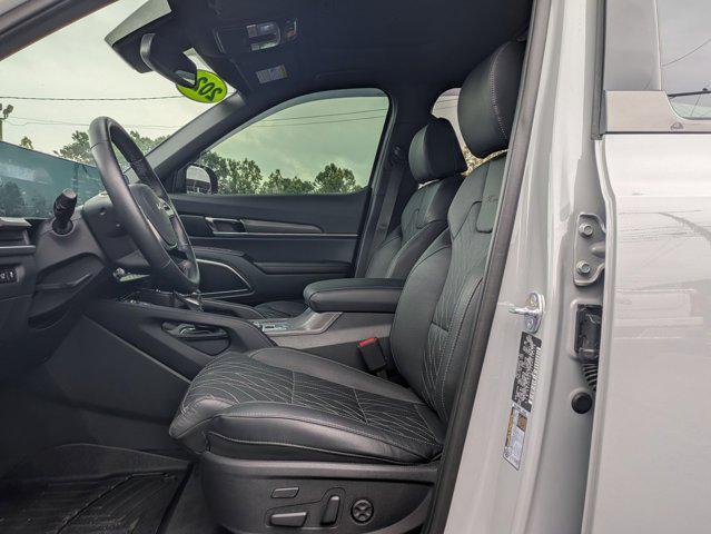 used 2024 Kia Telluride car, priced at $42,750