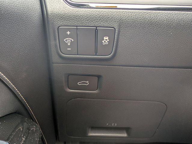 new 2026 Kia K5 car, priced at $29,926