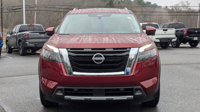 new 2025 Nissan Pathfinder car, priced at $51,711