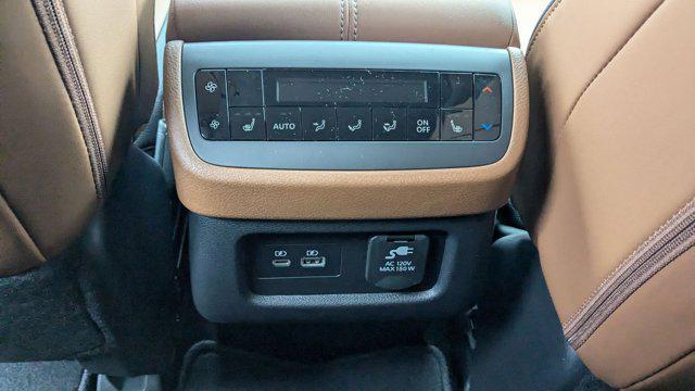 new 2025 Nissan Pathfinder car, priced at $51,711