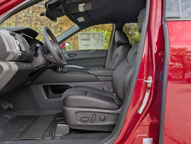 new 2025 Nissan Pathfinder car, priced at $37,821