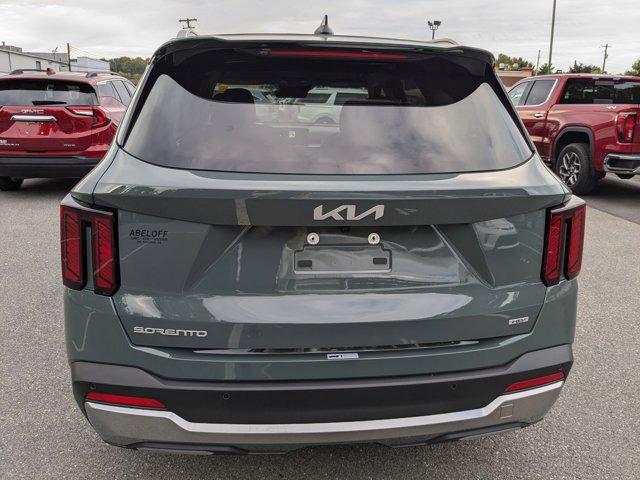 new 2025 Kia Sorento Hybrid car, priced at $38,620