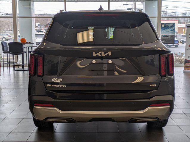 new 2025 Kia Sorento car, priced at $35,055