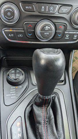 used 2022 Jeep Cherokee car, priced at $24,471