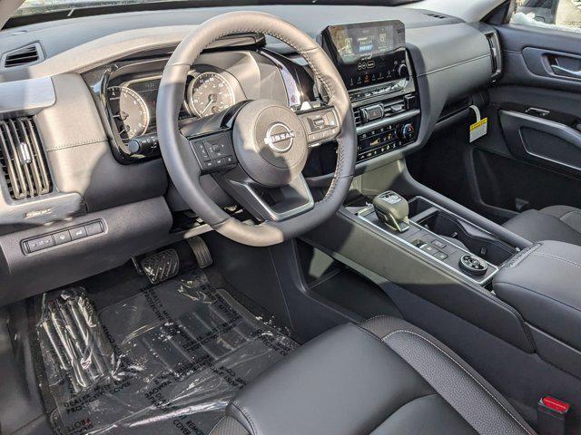 new 2025 Nissan Pathfinder car, priced at $42,658